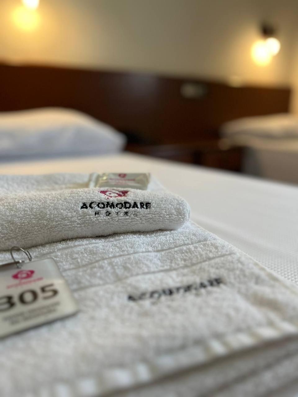 Tubarão Acomodare Hotel- Sob Nova Direcao מראה חיצוני תמונה